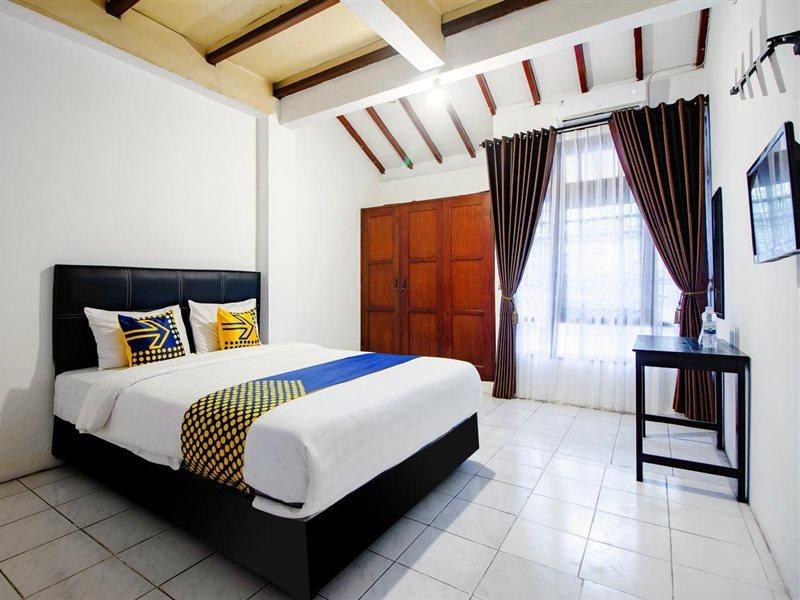 Spot On 2107 Ijo Pupus Syariah Residence Baturetno Dış mekan fotoğraf