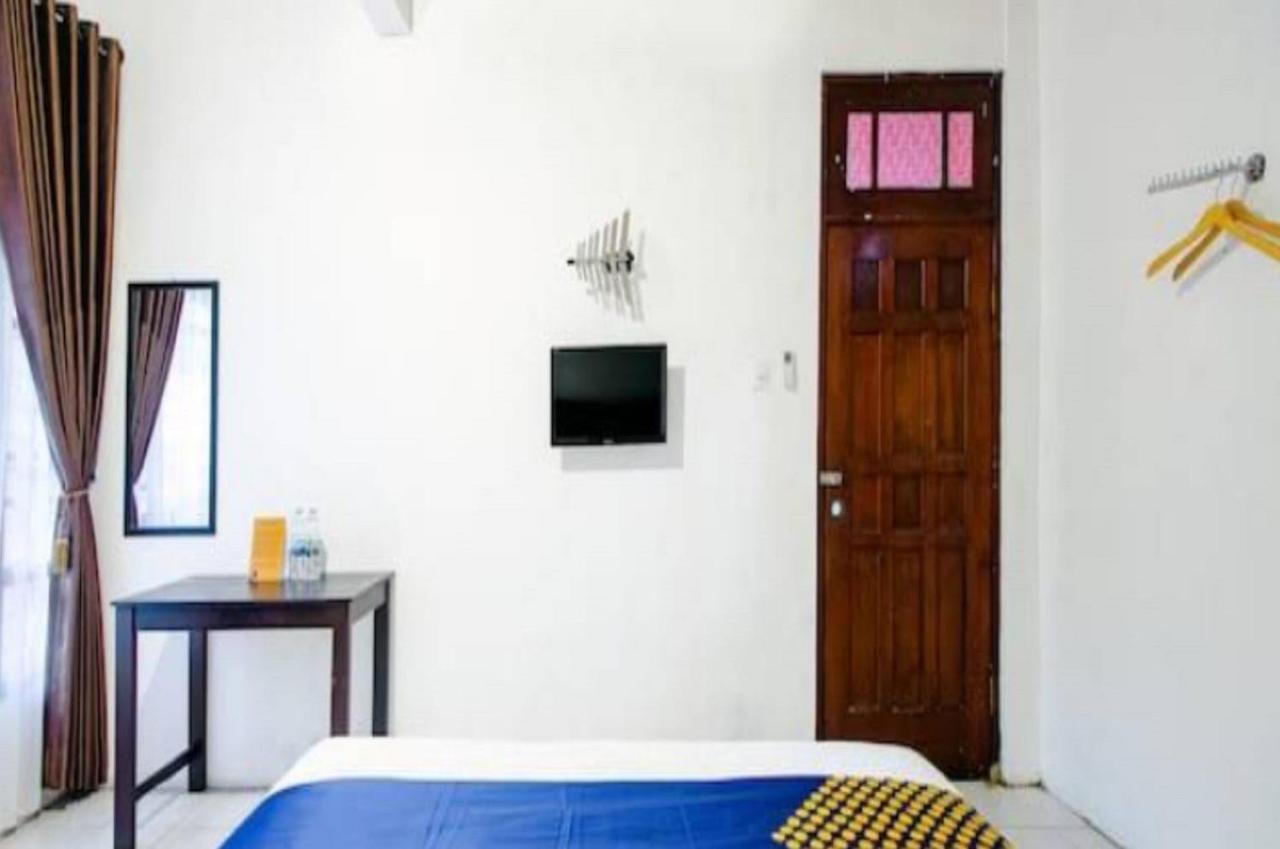 Spot On 2107 Ijo Pupus Syariah Residence Baturetno Dış mekan fotoğraf