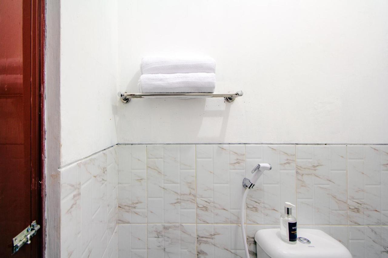 Spot On 2107 Ijo Pupus Syariah Residence Baturetno Dış mekan fotoğraf