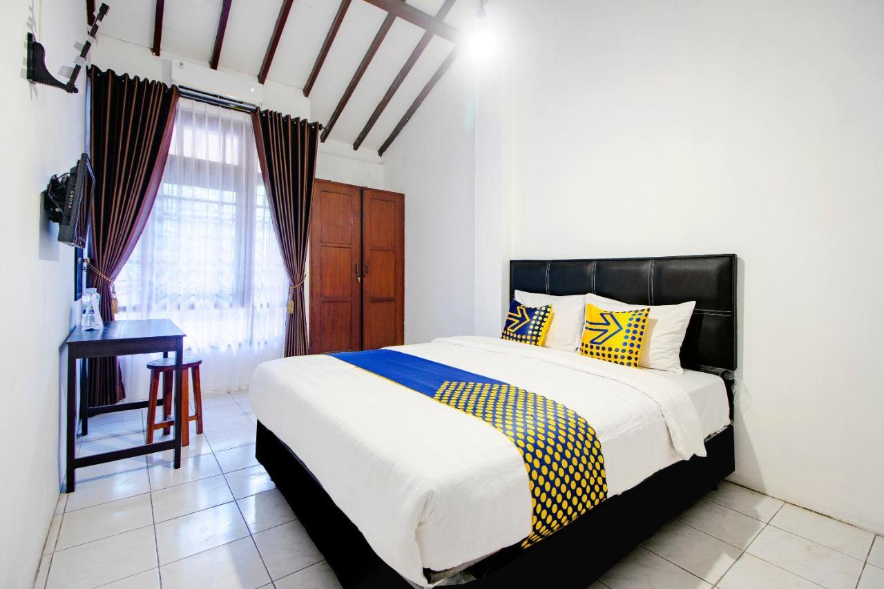 Spot On 2107 Ijo Pupus Syariah Residence Baturetno Dış mekan fotoğraf