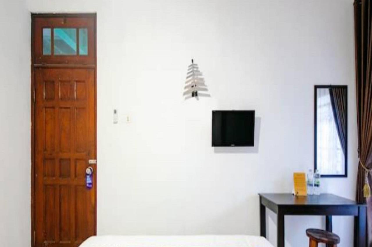 Spot On 2107 Ijo Pupus Syariah Residence Baturetno Dış mekan fotoğraf